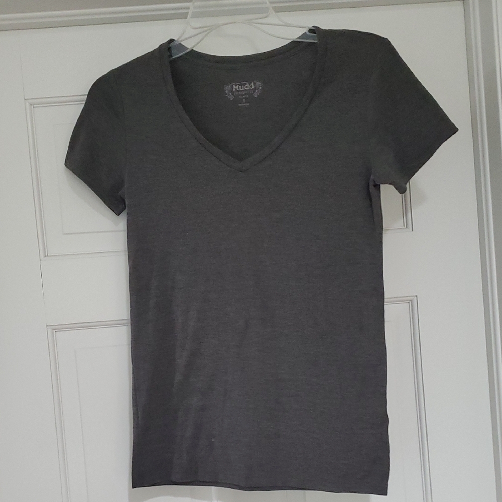 Mudd Everyday Tee Women's Gray V-Neck Top sz S